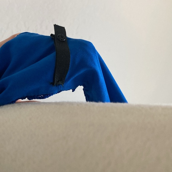 V Neck Blue Dress, Like New, Size 2 - Picture 9 of 9